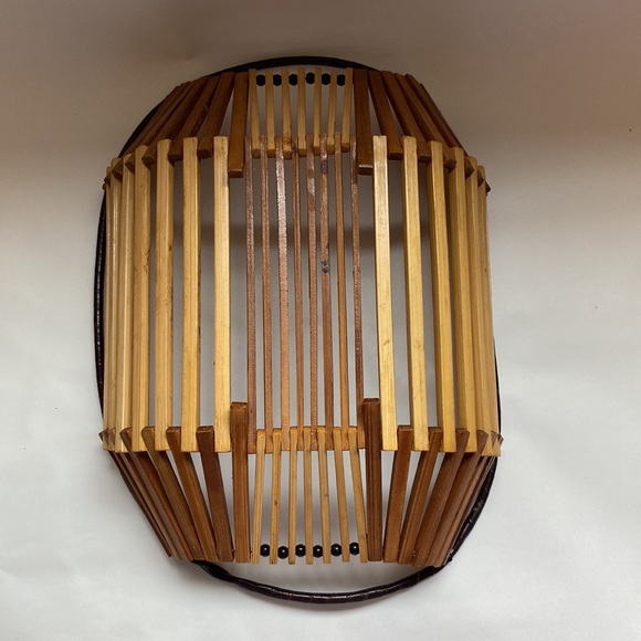 Vintage Bamboo Slatted Basket - Picture 4 of 4